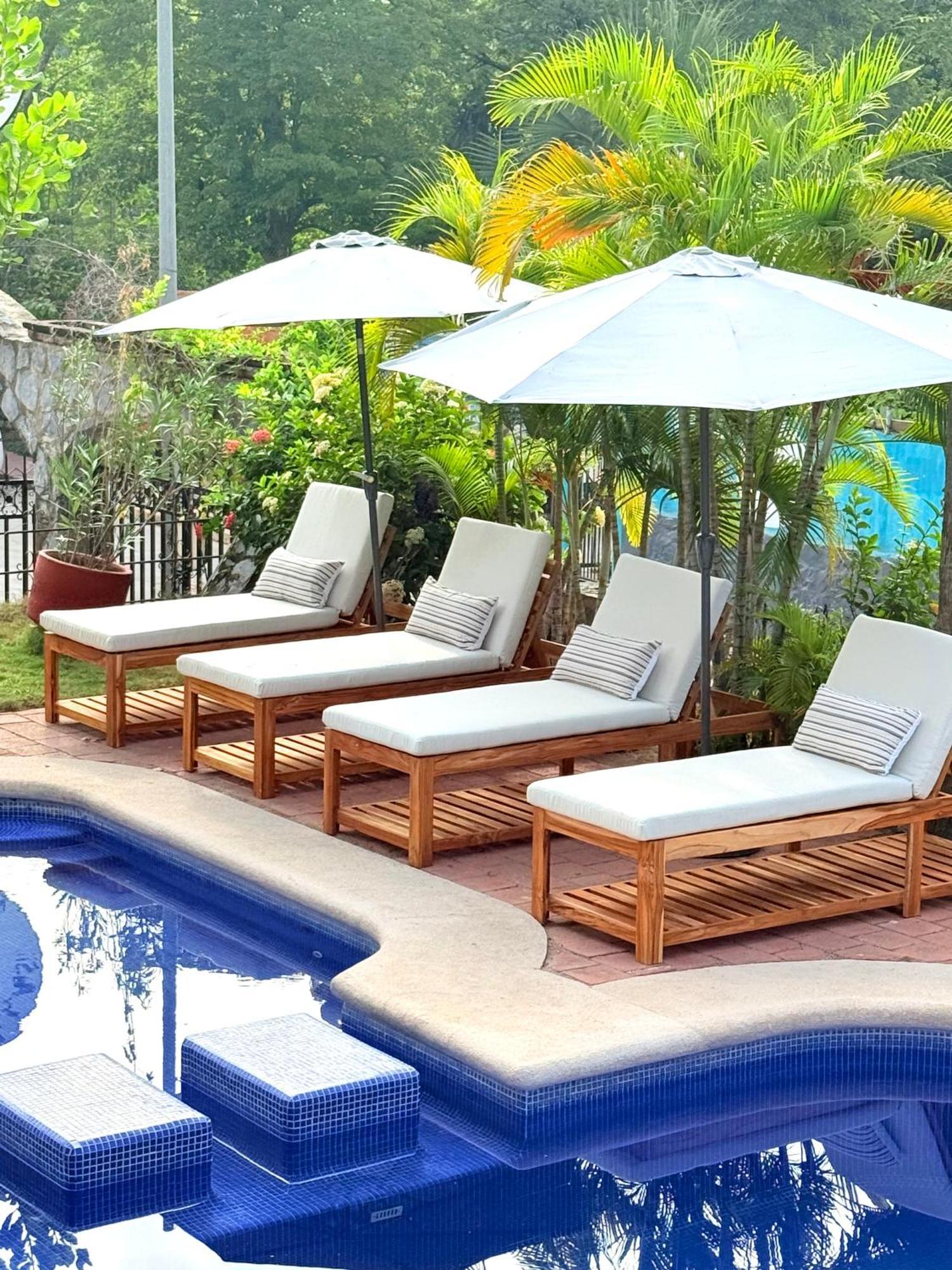 Hotel Villas Ema Zihuatanejo Exteriér fotografie